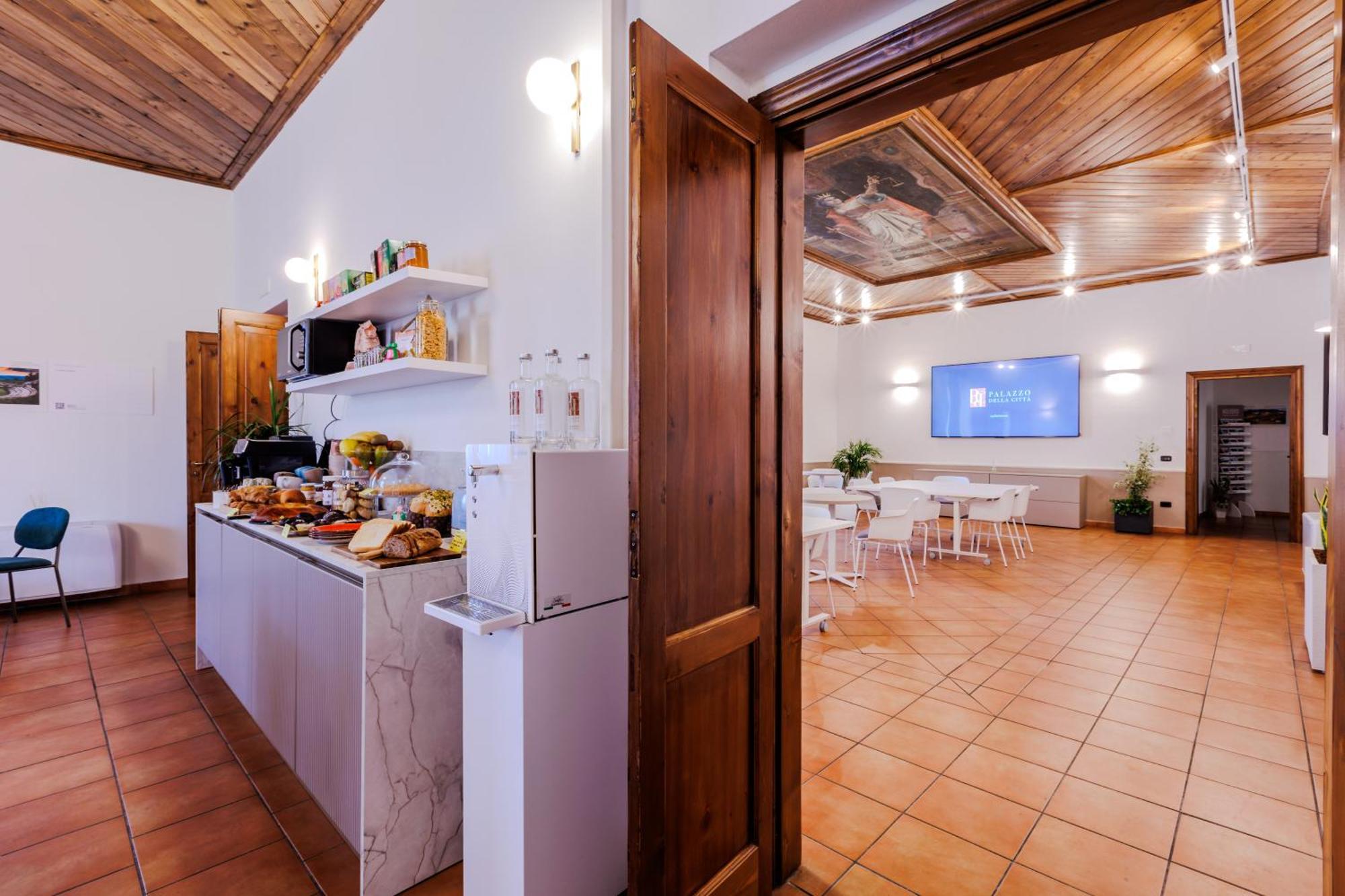Palazzo Della Citta Hotel Agnone Bagian luar foto