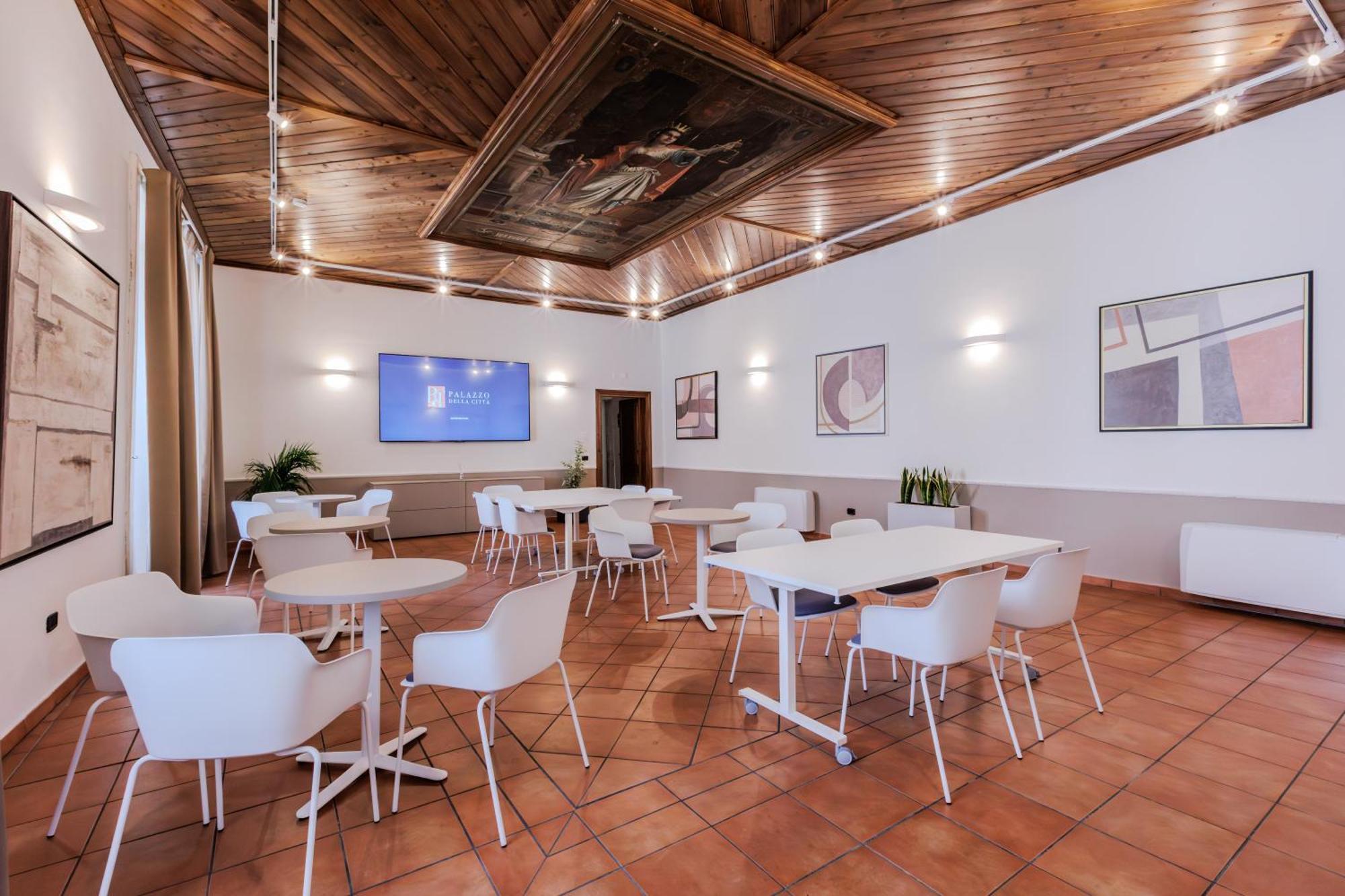 Palazzo Della Citta Hotel Agnone Bagian luar foto